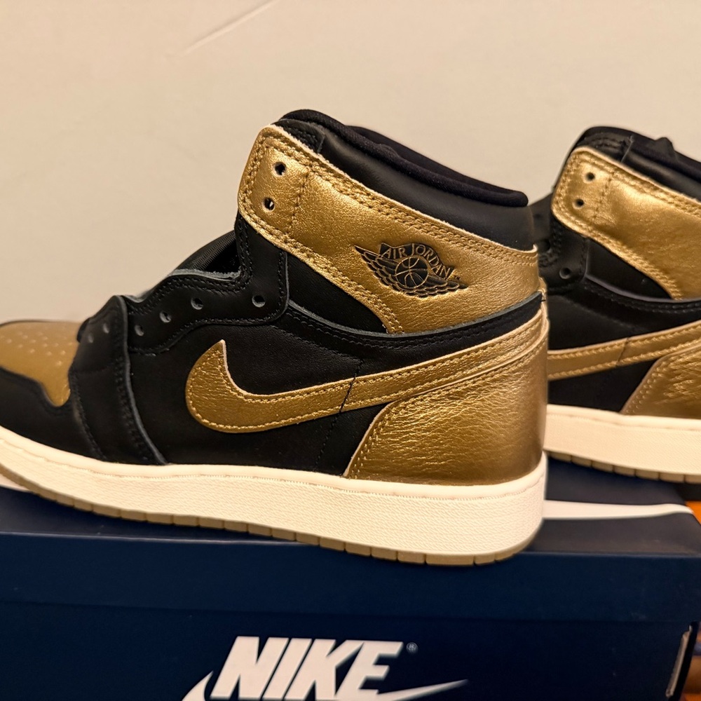 Jordan  Black and Gold High-Top Sneakers. Grade School